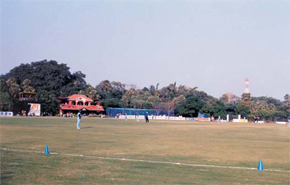 The Sanmar pavilion at the IIT-Sanmar
cricket ground, Chennai