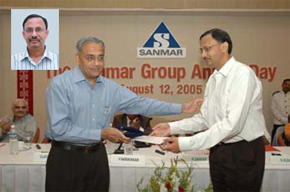 P Natarajan receives his award from N Sankar
