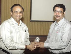Laras Participant of the Year’ award to G K Prakash